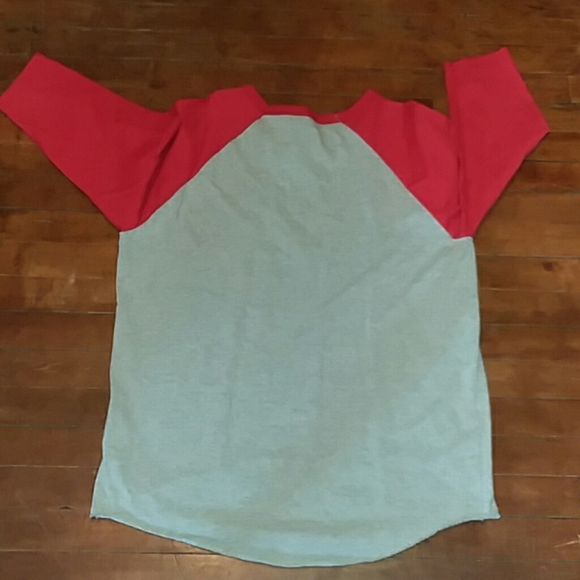 Hurley mens XL long sleeve shirt - Picture 2 of 5